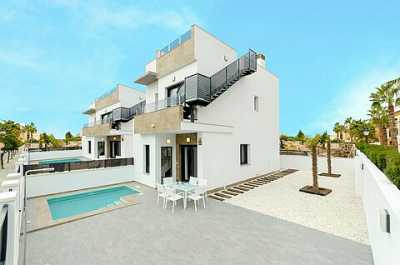 Villa For Sale in 