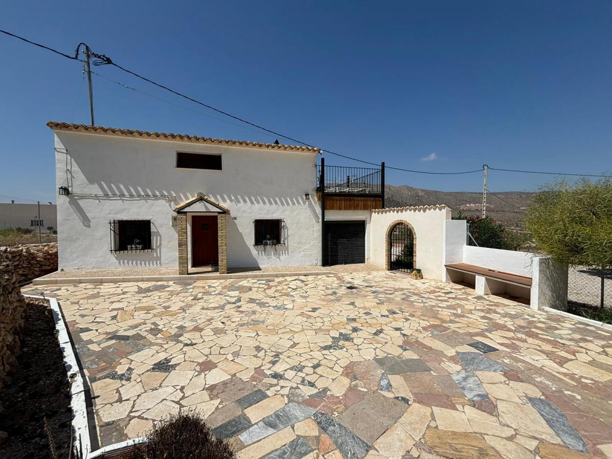 Picture of Home For Sale in La Romana, Alicante, Spain