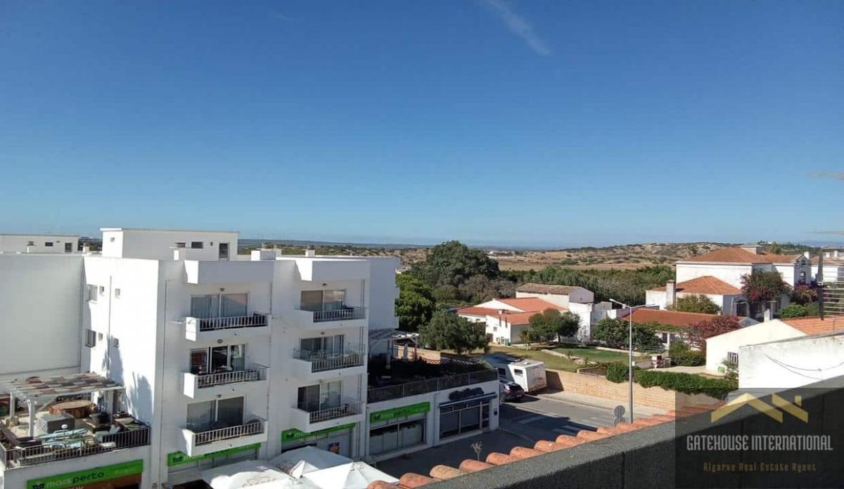 Picture of Apartment For Sale in Burgau, Algarve, Portugal