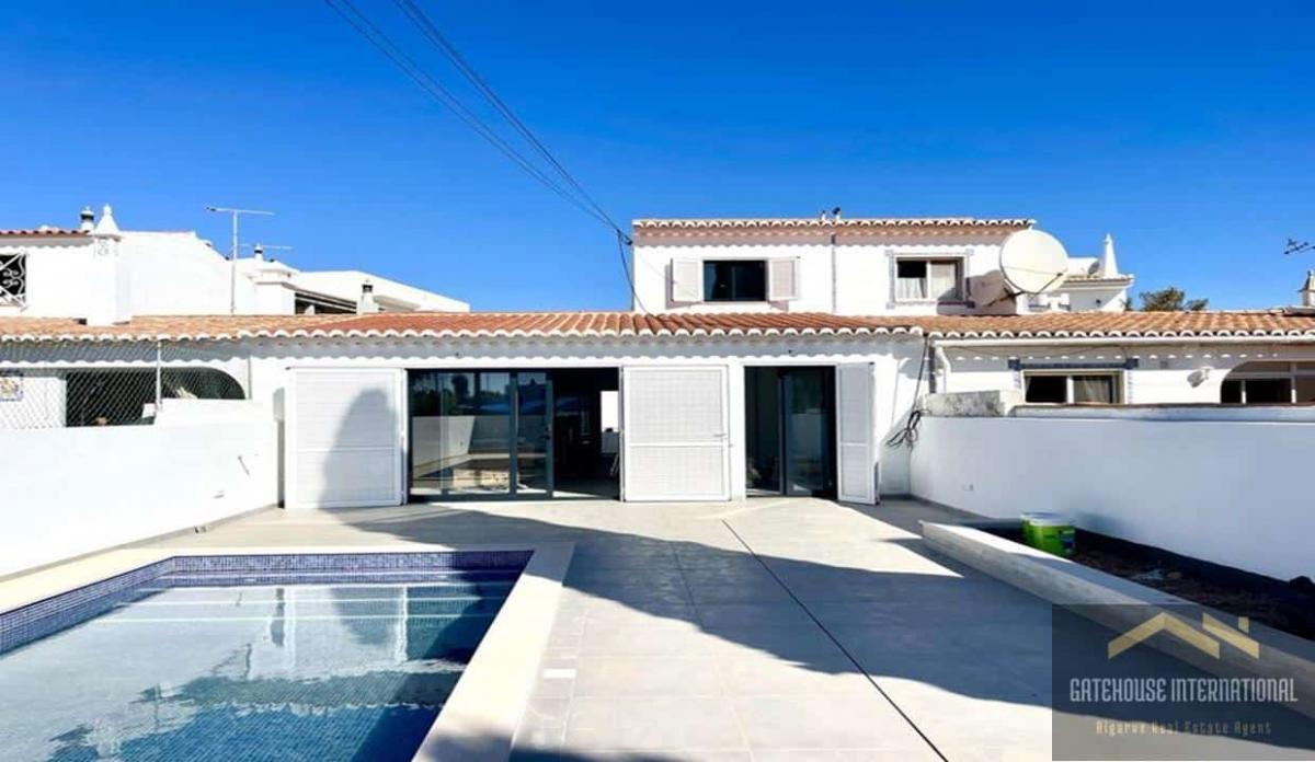 Picture of Villa For Sale in Praia Da Luz, Algarve, Portugal