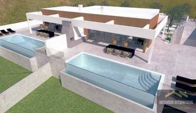 Villa For Sale in 