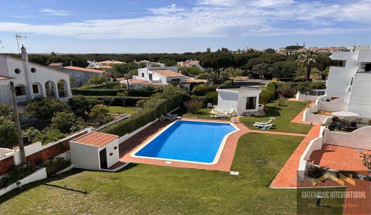 Picture of Apartment For Sale in Vilamoura, Algarve, Portugal