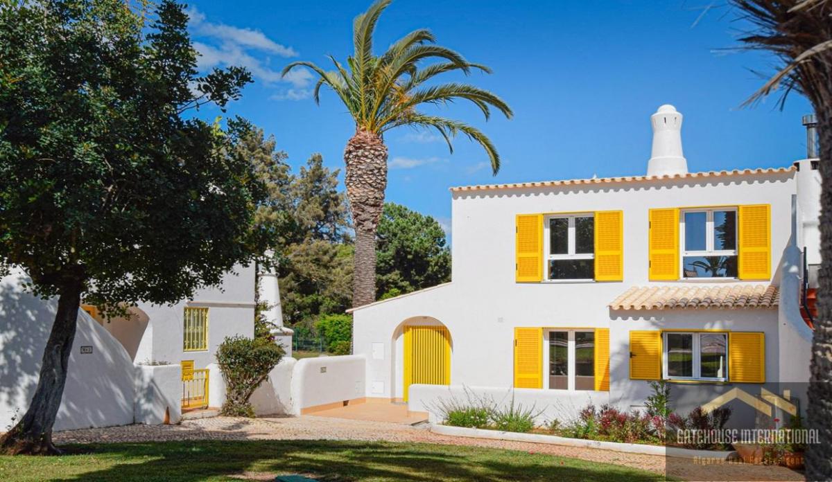 Picture of Villa For Sale in Vilamoura, Algarve, Portugal