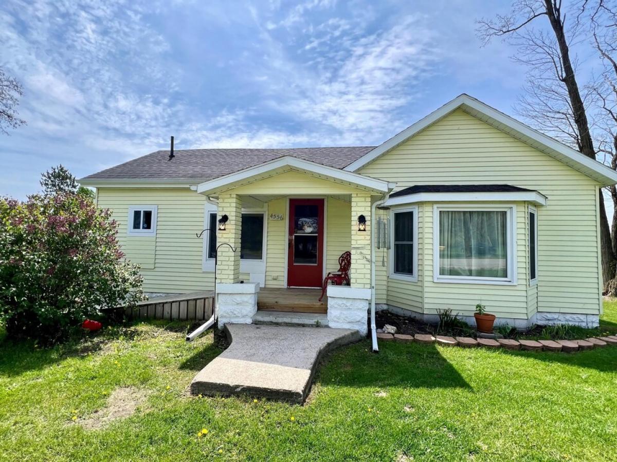 Picture of Home For Sale in Lewiston, Michigan, United States