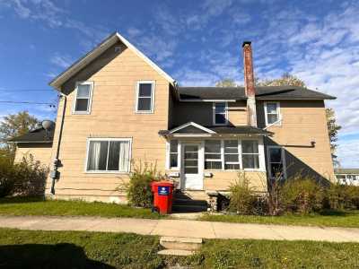 Home For Sale in Cheboygan, Michigan