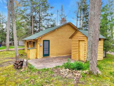 Home For Sale in Roscommon, Michigan