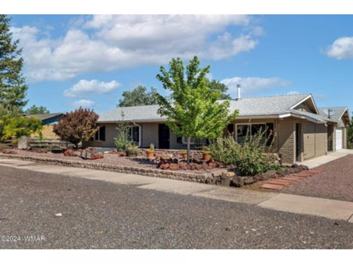 Picture of Home For Sale in Eagar, Arizona, United States