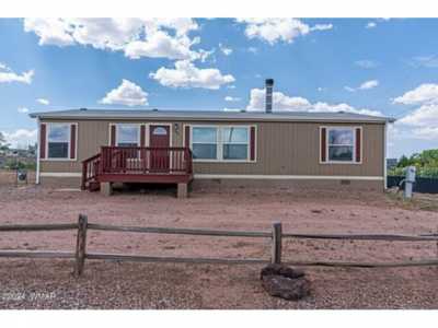 Home For Sale in Taylor, Arizona