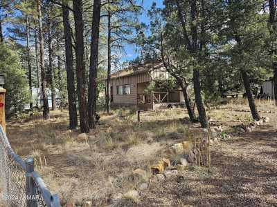 Home For Sale in Overgaard, Arizona