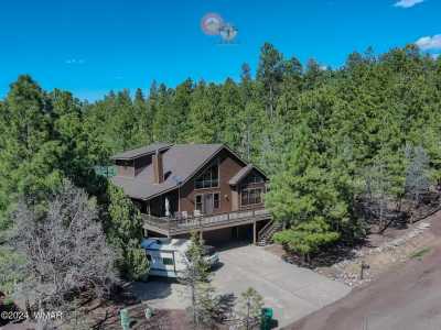 Home For Sale in Pinetop, Arizona