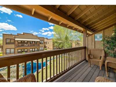 Home For Sale in Overgaard, Arizona