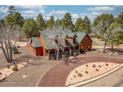 Home For Sale in Lakeside, Arizona