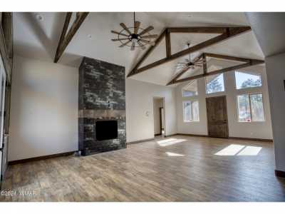 Home For Sale in Pinetop, Arizona