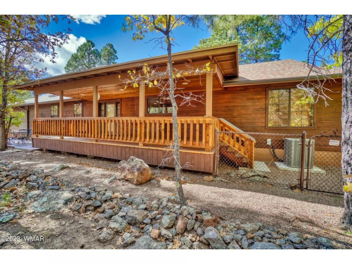 Picture of Home For Sale in Pinetop, Arizona, United States