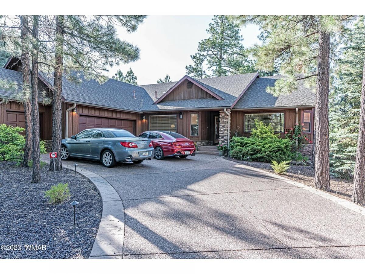 Picture of Home For Sale in Show Low, Arizona, United States