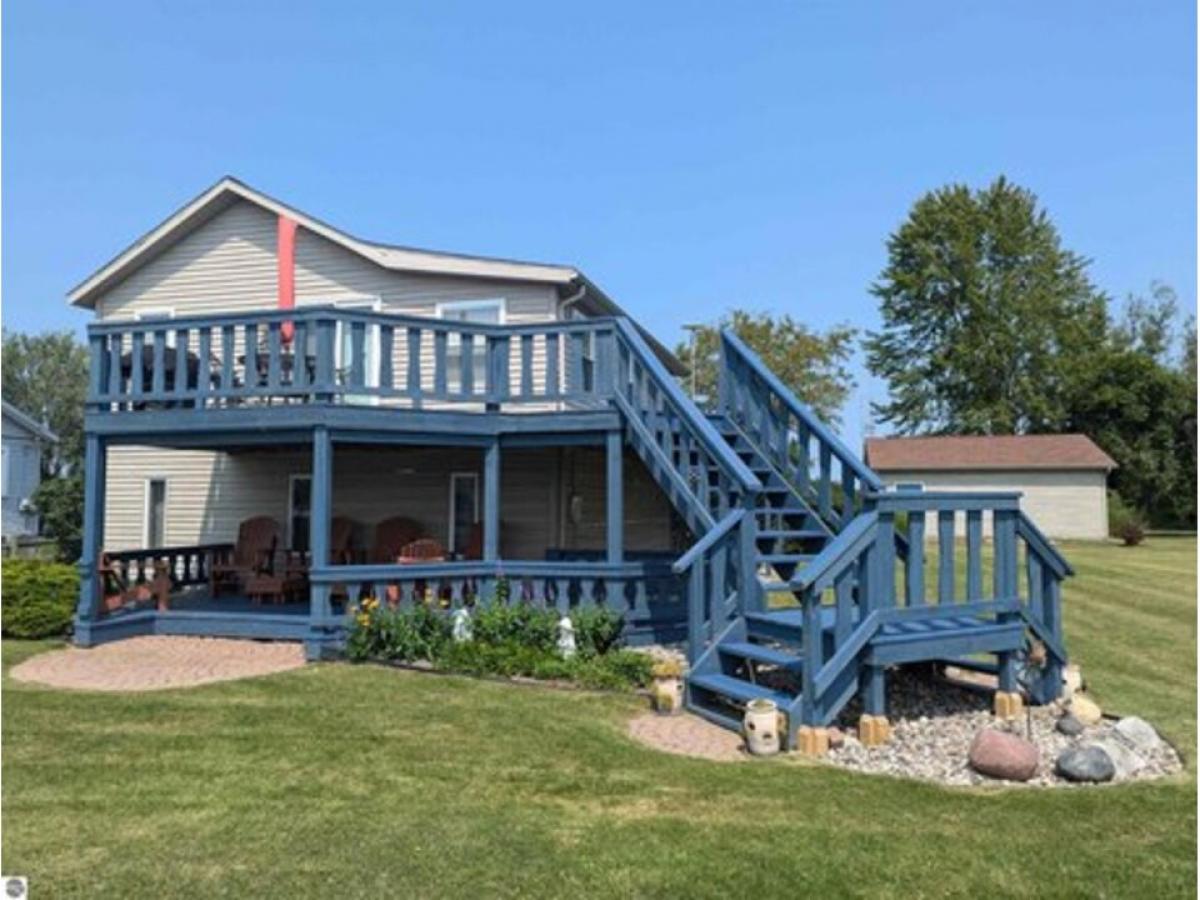 Picture of Home For Sale in Au Gres, Michigan, United States