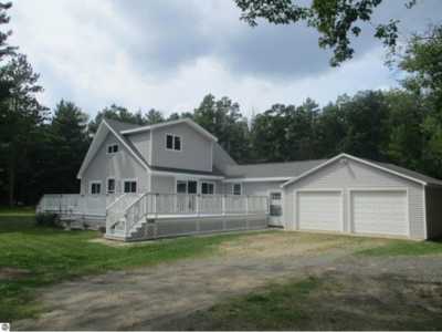 Home For Sale in West Branch, Michigan