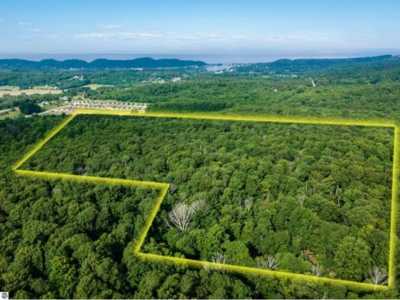 Residential Land For Sale in Frankfort, Michigan