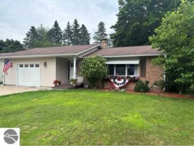 Home For Sale in East Tawas, Michigan