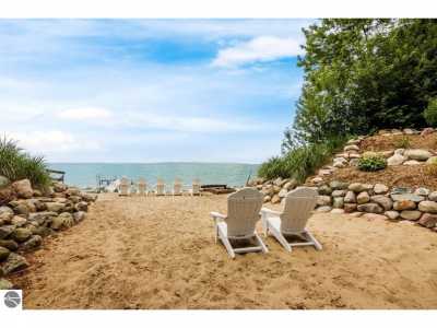 Home For Sale in Kewadin, Michigan