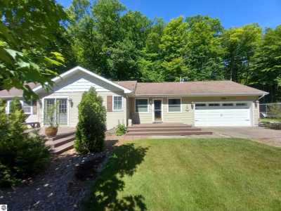 Home For Sale in Tawas City, Michigan