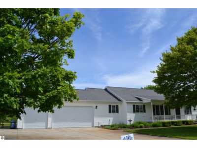 Home For Sale in Oscoda, Michigan