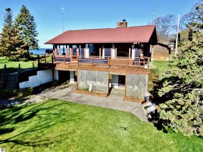 Home For Sale in Au Gres, Michigan