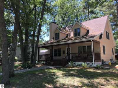 Home For Sale in Au Gres, Michigan