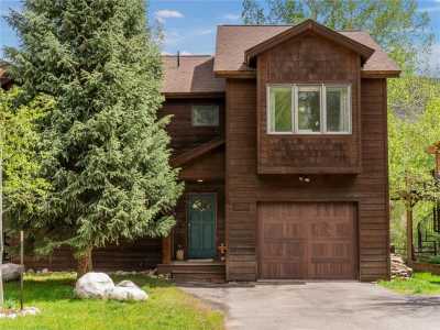 Home For Sale in Silverthorne, Colorado