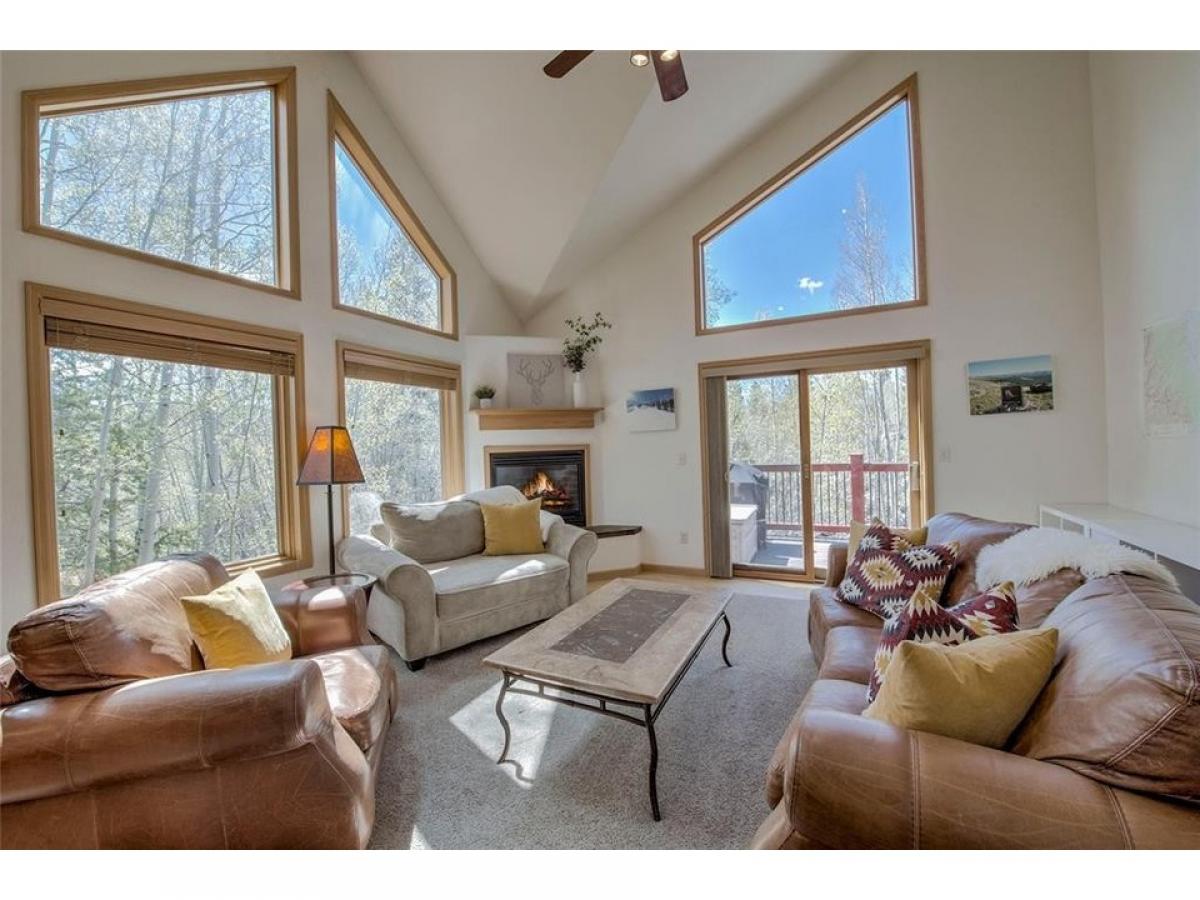 Picture of Home For Sale in Silverthorne, Colorado, United States