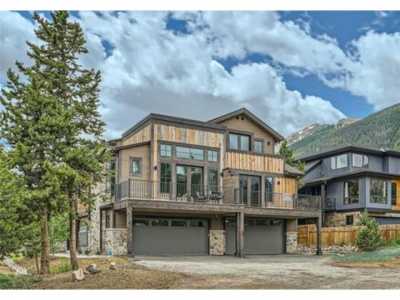 Home For Sale in Frisco, Colorado