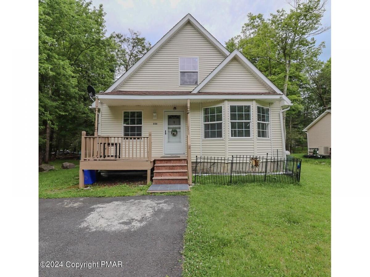 Picture of Home For Sale in Tobyhanna, Pennsylvania, United States