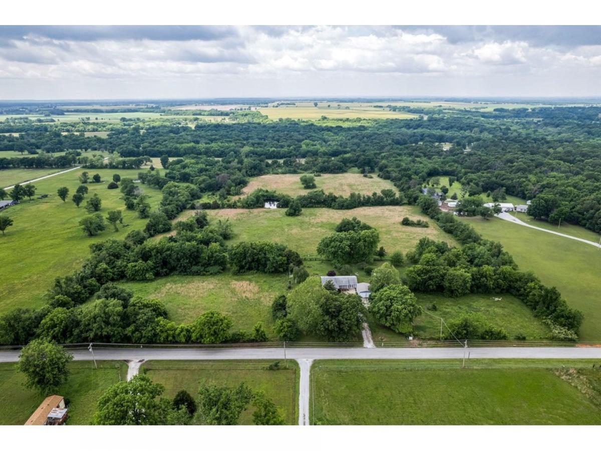 Picture of Farm For Sale in Afton, Oklahoma, United States