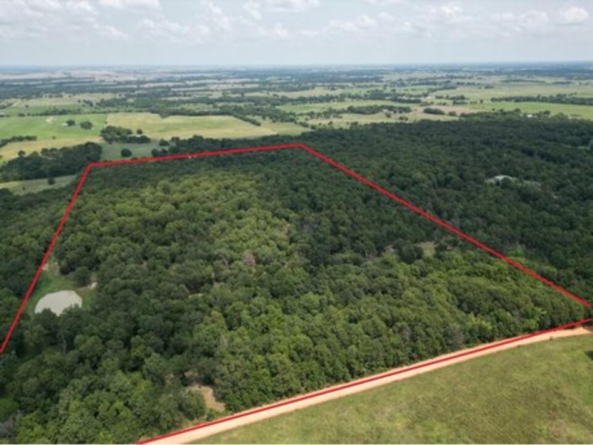 Picture of Residential Land For Sale in Vinita, Oklahoma, United States