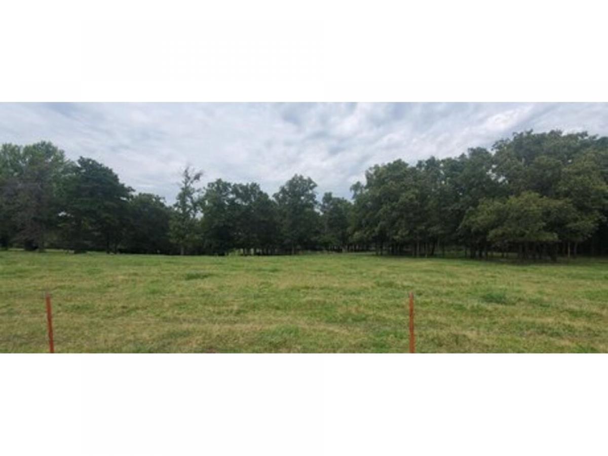 Picture of Residential Land For Sale in Vinita, Oklahoma, United States