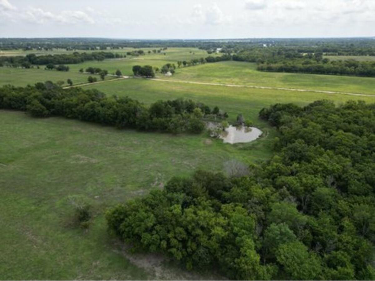 Picture of Residential Land For Sale in Afton, Oklahoma, United States