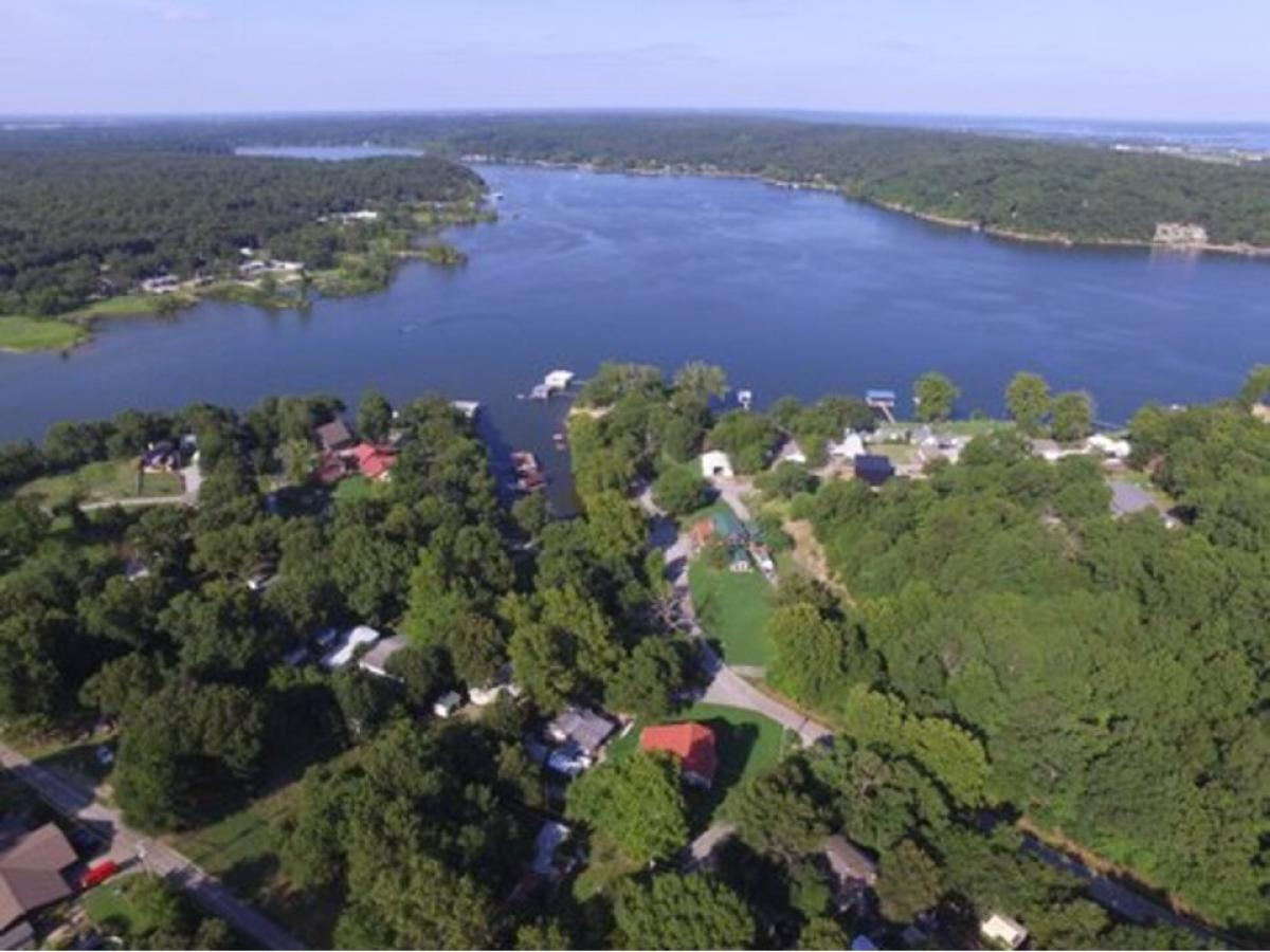 Picture of Home For Sale in Afton, Oklahoma, United States