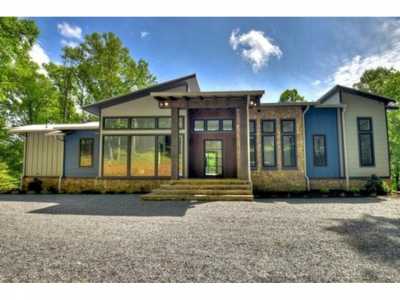 Home For Sale in Morganton, Georgia