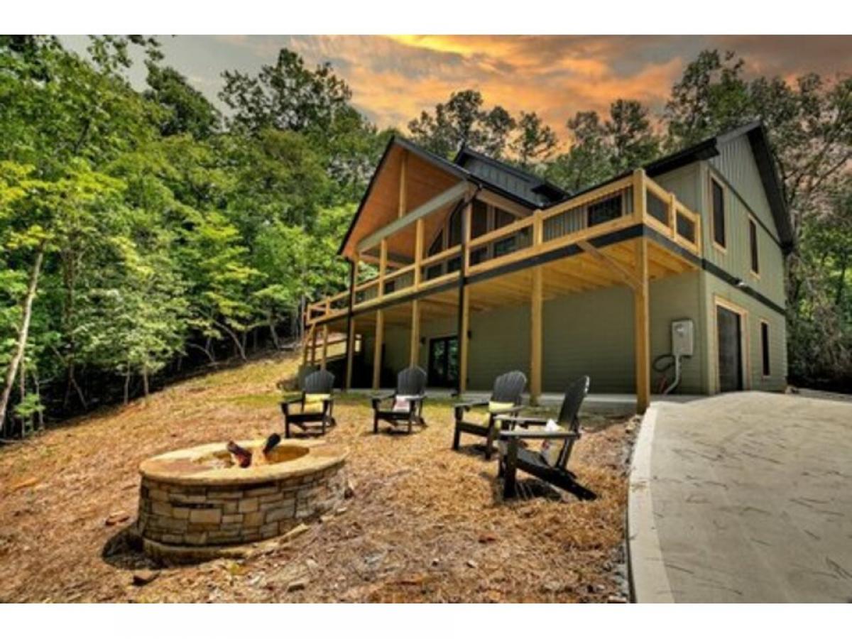 Picture of Home For Sale in Ellijay, Georgia, United States