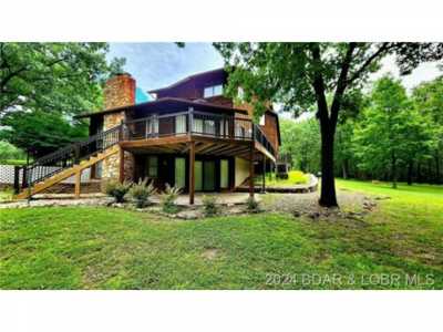 Home For Sale in Versailles, Missouri