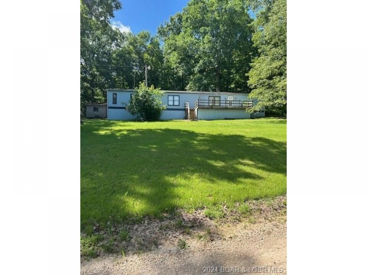 Picture of Home For Sale in Stover, Missouri, United States