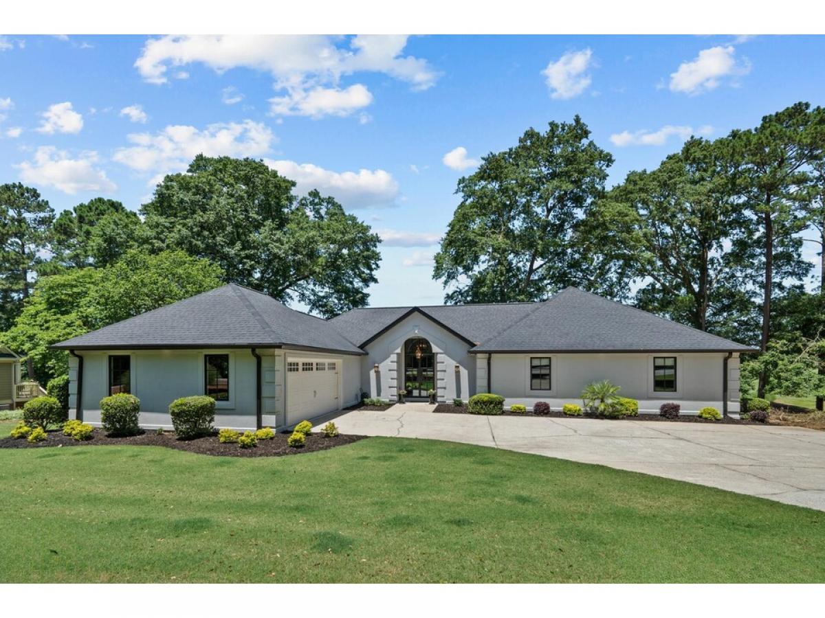 Picture of Home For Sale in Greensboro, Georgia, United States