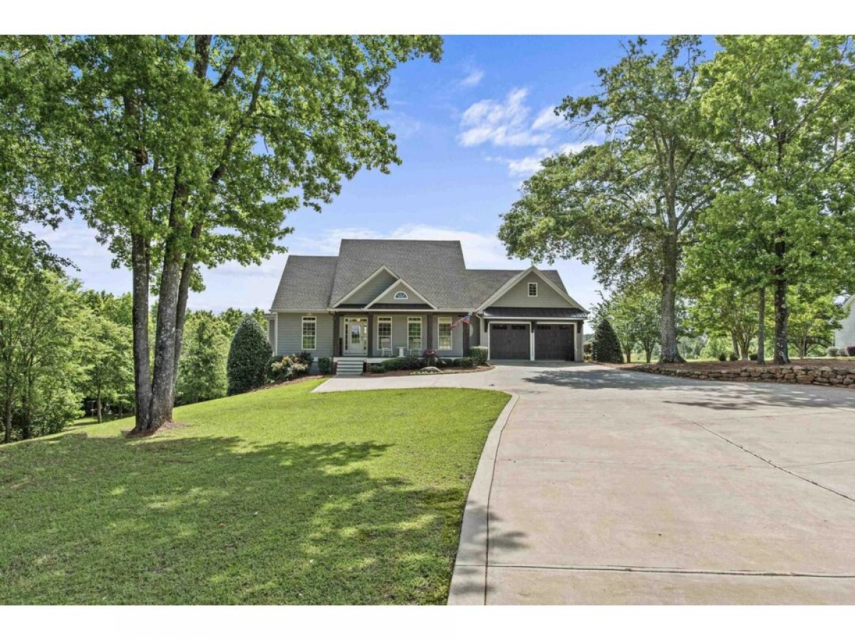 Picture of Home For Sale in Eatonton, Georgia, United States