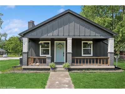 Home For Sale in Lacygne, Kansas