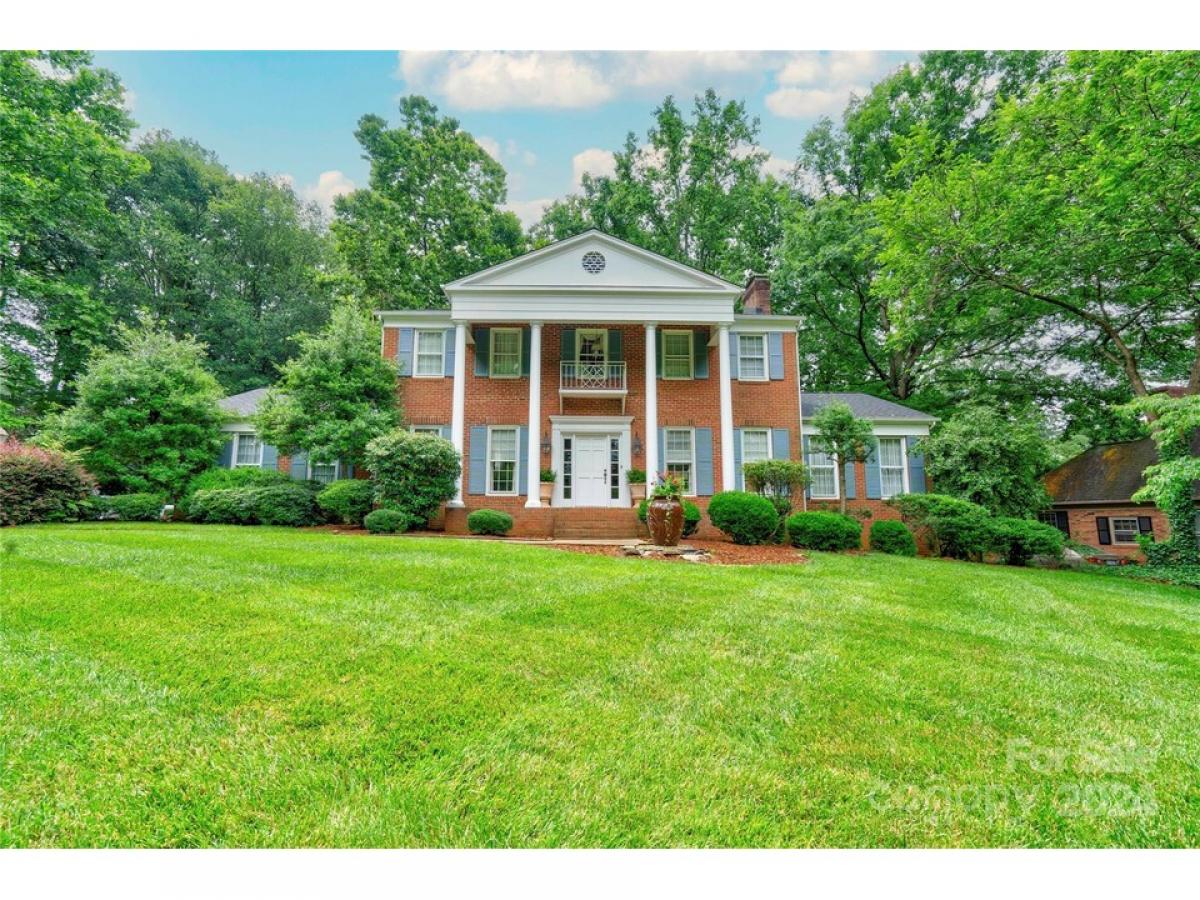 Picture of Home For Sale in Shelby, North Carolina, United States