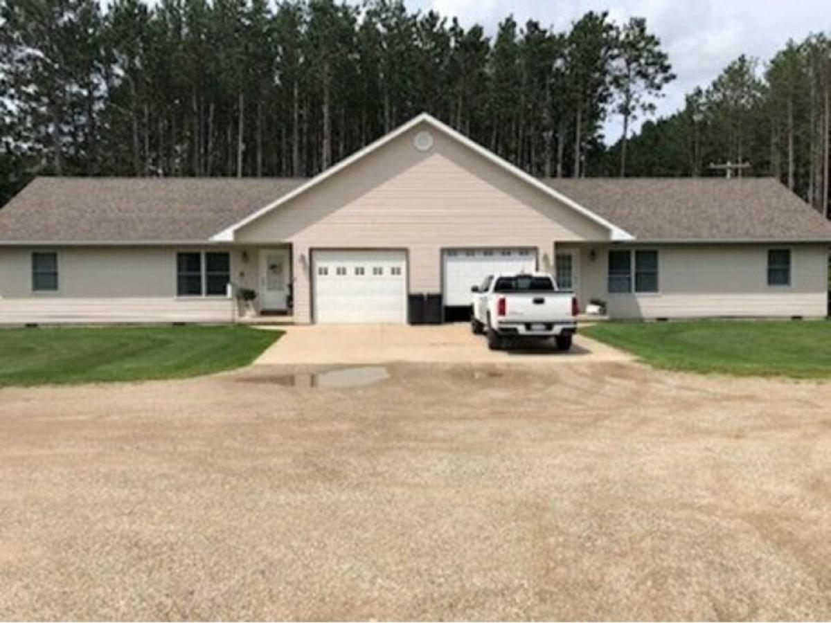 Picture of Home For Sale in Lake, Michigan, United States