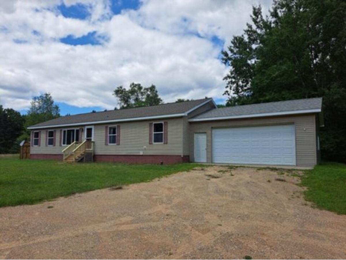 Picture of Home For Sale in Lake, Michigan, United States