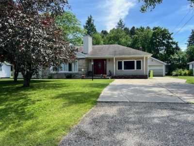 Home For Sale in Harrison, Michigan