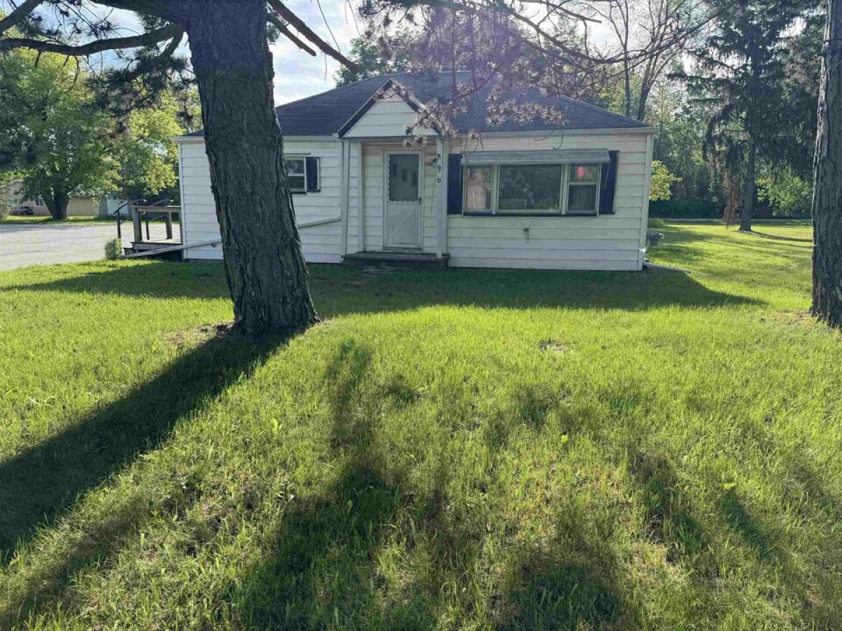 Picture of Home For Sale in Gladwin, Michigan, United States