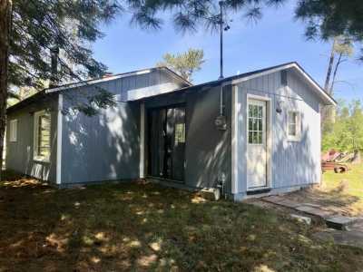 Home For Sale in Harrison, Michigan